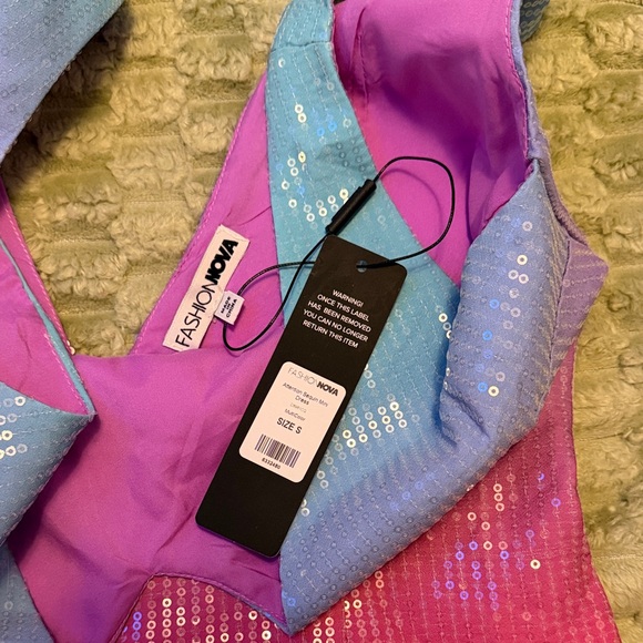 Fashion Nova women’s small rainbow Sequin Mini Dress - Picture 3 of 16